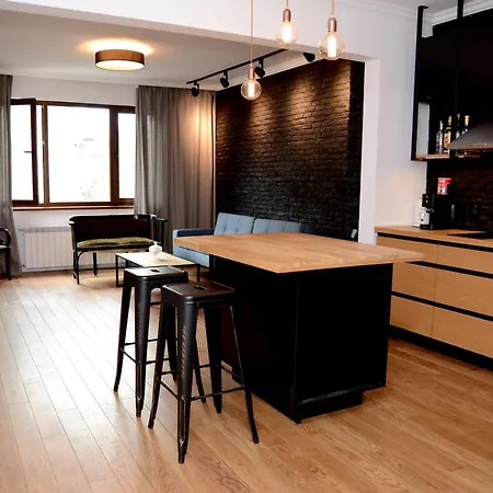 Apartment Industrial Chic Haven With Location